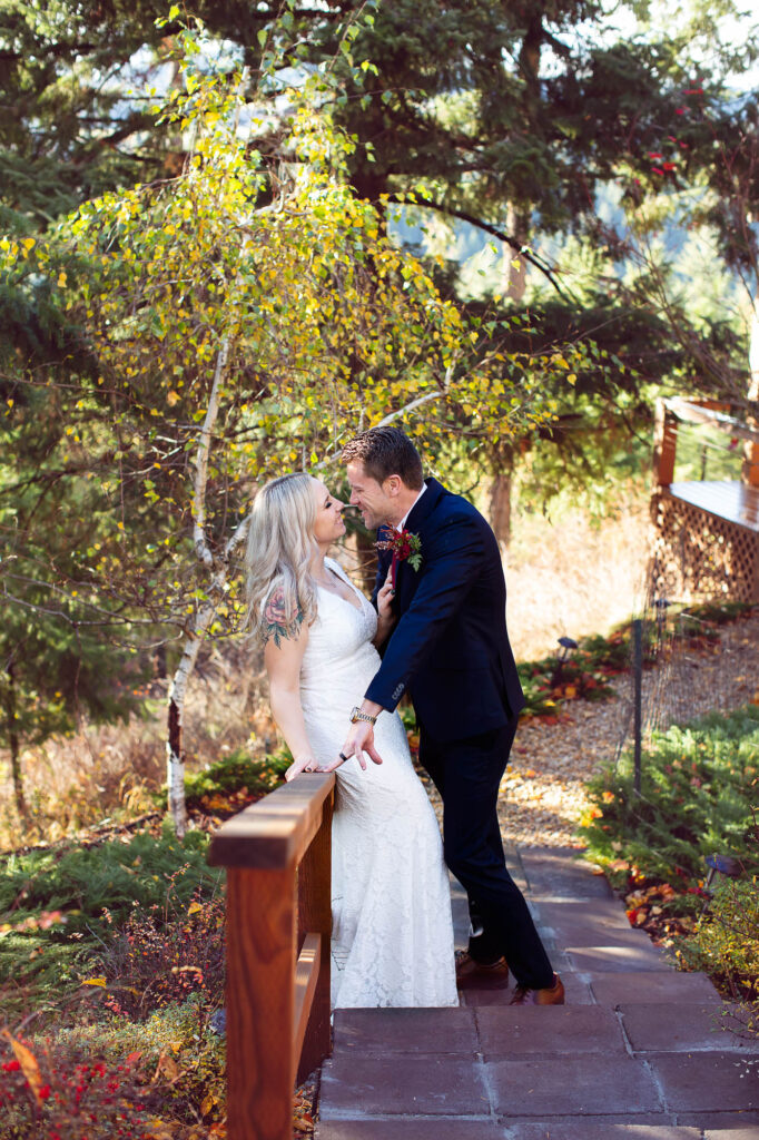 Fall Elopement Photos in Coeur d'Alene, ID by Kelly Q Photography